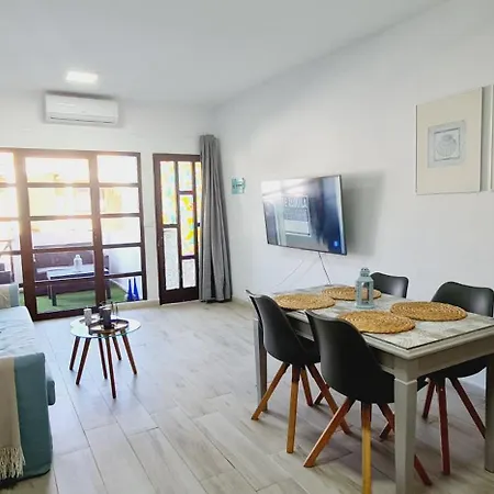 Apartment Playitas Salema *