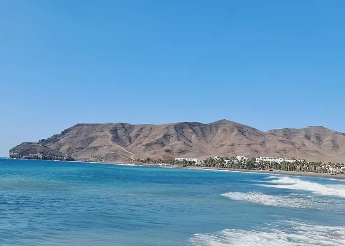 Playitas Salema דירה